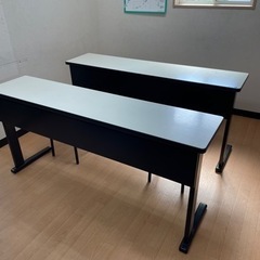 【決まりました】
長机　3台