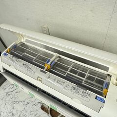 18233  DAIKIN ルームエアコン 2017年製 6～9畳【標準取付工事費別途15,000円】 ◆大阪市内・東大阪市他 6,000円以上ご購入で無料配達いたします！◆ ※京都・高槻・枚方方面◆神戸・西宮・尼崎方面◆生駒方面、大阪南部方面　それぞれ条件付き無料配送あり！ 18233 DAIKIN ルームエアコン 2017年製 6～9畳【標準取付工事費