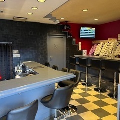 カウンターBar 接客の画像