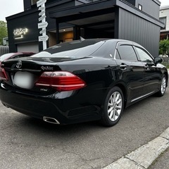 トヨタ クラウン ロイヤルサルーン i-Four Uパッケージの画像