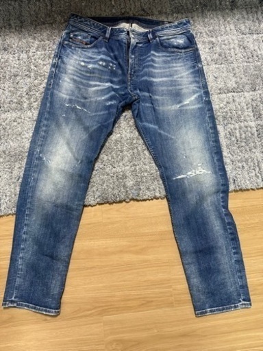 diesel ジーンズ　汚れアリ