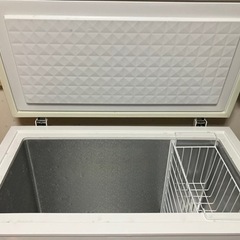 業務用冷凍庫の画像