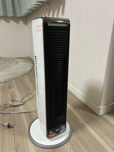 送風機能付き　ファンヒーター　ホット\u0026クール