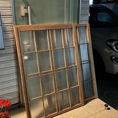 ガラス建具の上部　4枚