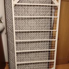 ポケットコイルマットレス(シングル)とベッドフレームの画像