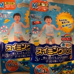 スイミングパンツ　M4枚　男の子用