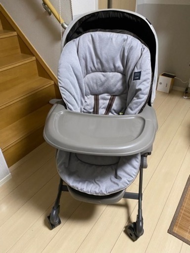 【値下げしました】美品　
コンビ　ネムリラ　AUTO SWING BEDi おやすみドームEG 電動スイング　ハイローチェア