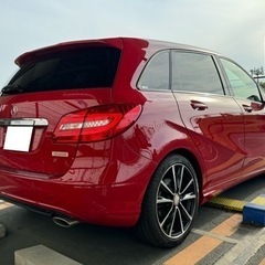  5.5万キロ 車検付 メルセデスベンツ Bクラス B180 スポーツナイトパッケージ ナビ バックカメラ Bluetooth 綺麗 ジュピターレッドの画像