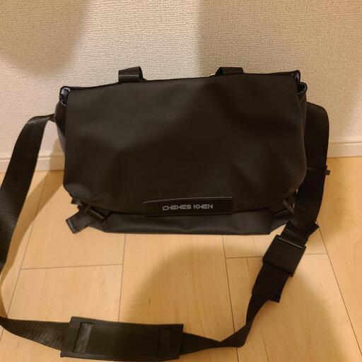 ボディバッグ