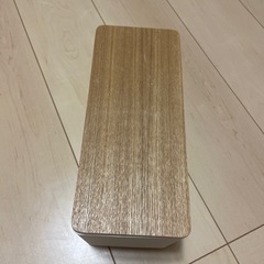 小物が置けるティッシュケースの画像