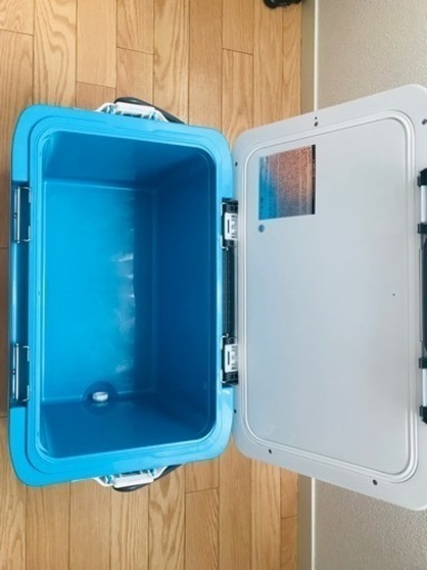 シマノクーラーボックス22L