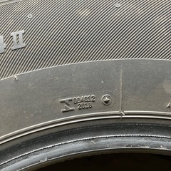 【中古】BRIDGESTONE サマータイヤ 195/80R15 の画像
