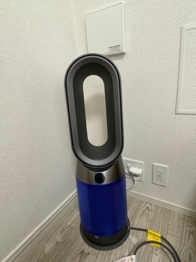 【受け渡し予定者確定\n】Dyson 空気清浄機能付ファンヒーター