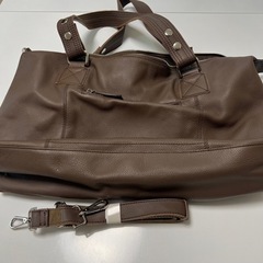 美品　ショルダーバッグ　かばん　男女兼用の画像