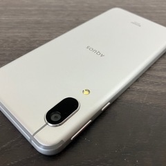 【美品】AQUOS sense3 basic SHV48 シルバーの画像