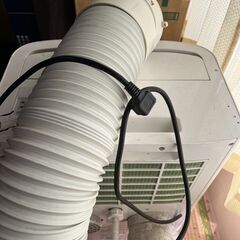 トヨトミ スポット冷暖エアコン 冷風 温風 除湿 工事不要 ホワイト TAD-22MW