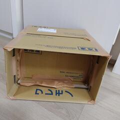 段ボール製テーブル、机の画像