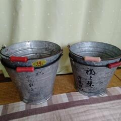 ブリキ製バケツ