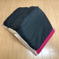 ピンクの座椅子　メッシュ　家具 椅子 座椅子の画像