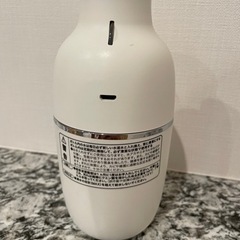 ニトリUSB卓上超音波加湿器の画像