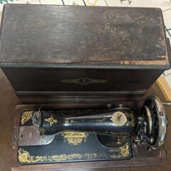 シンガー　アンティークミシンの画像