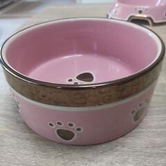 ペットのフードボール(未使用品)の画像