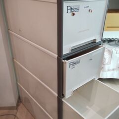 FIT  衣装ケース　４個＋１個（バラも可）の画像