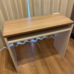 ほぼ新品！！アイリスオーヤマデスク机