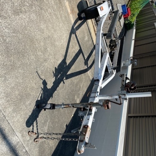 組立トレーラー