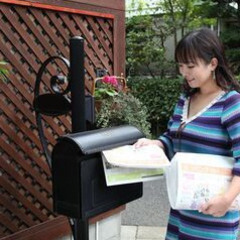 ポスティングスタッフ大募集‼　　　地域生活情報誌『リビング新聞（...