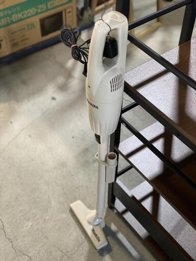 ☆早い者勝ち!!☆ マキタ クリーナー CL116D 家電 生活家電 掃除機