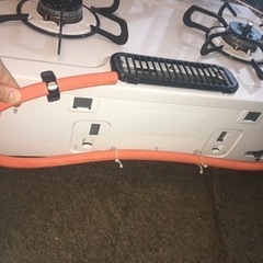 6/29まで‼️美品★人気のホワイトカラー★掃除しやすいガステーブルの画像