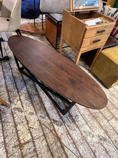 ■ミキインテリア■引取限定■アウトレット　展示品　モダンインテリア 通常価格66,000円 　ウォールナット集成材使用　楕円形　横幅135　センターテーブル