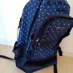 美品　大きいリュックサック　ナップサック　鞄の画像