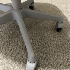 オカムラ肘ナシ　チェア　椅子　家具　　の画像