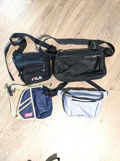 ★超お買い得★★　FILA、チャンピョン、コールマンバック3点、その他1点の4点セット　現物確認OＫ