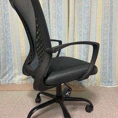 FDW デスクチェアの画像