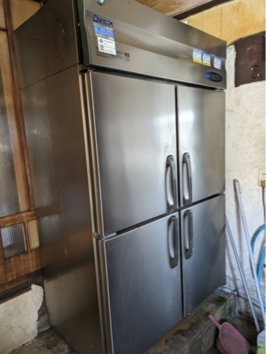 冷蔵庫ホシザキ