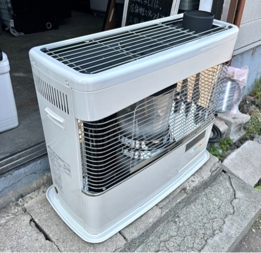 札幌市内配送可 美品 19年製 コロナ 煙突式石油ストーブ SV-7018PR 木造18畳/コンクリート29畳
