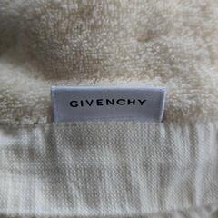 バスタオル【GIVENCHY】の画像