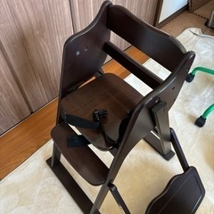 ベビーチェア  ローチェア  折りたたみ　木製　テーブル付き