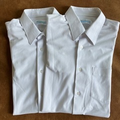 制服　半袖シャツ　２枚組