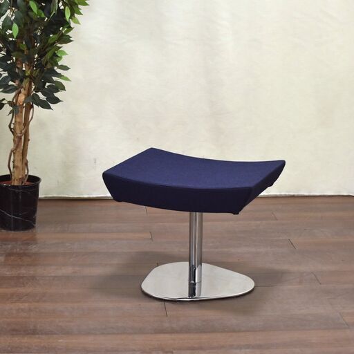 【ヤ取終了6/27】≪yt1403ジ≫ アウトレット家具 回転チェア/オットマン 幅56cm ネイビー系 サンプル品 ラウンジ/スツール/モダン 現状品 60415-13