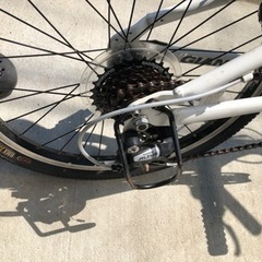 自転車 クロスバイクの画像