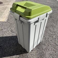 蓋つきゴミ箱　48L×２個　連結可　中古の画像