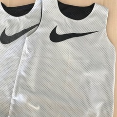 2枚セット　NIKE ナイキ　リバーシブル　NIKEタンクトップ