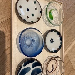 【新品未使用】やちむん　琉球ガラス　　小皿