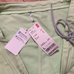 未使用品！　ユニクロ　UネックTシャツ　ドライストレッチ　ランニングスカート　レディースの画像