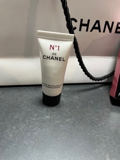 シャネル CHANEL レ キャトル オンブル 88 - コーラル トレジャー 特別限定品