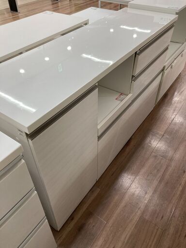 キッチンカウンター買取入荷について